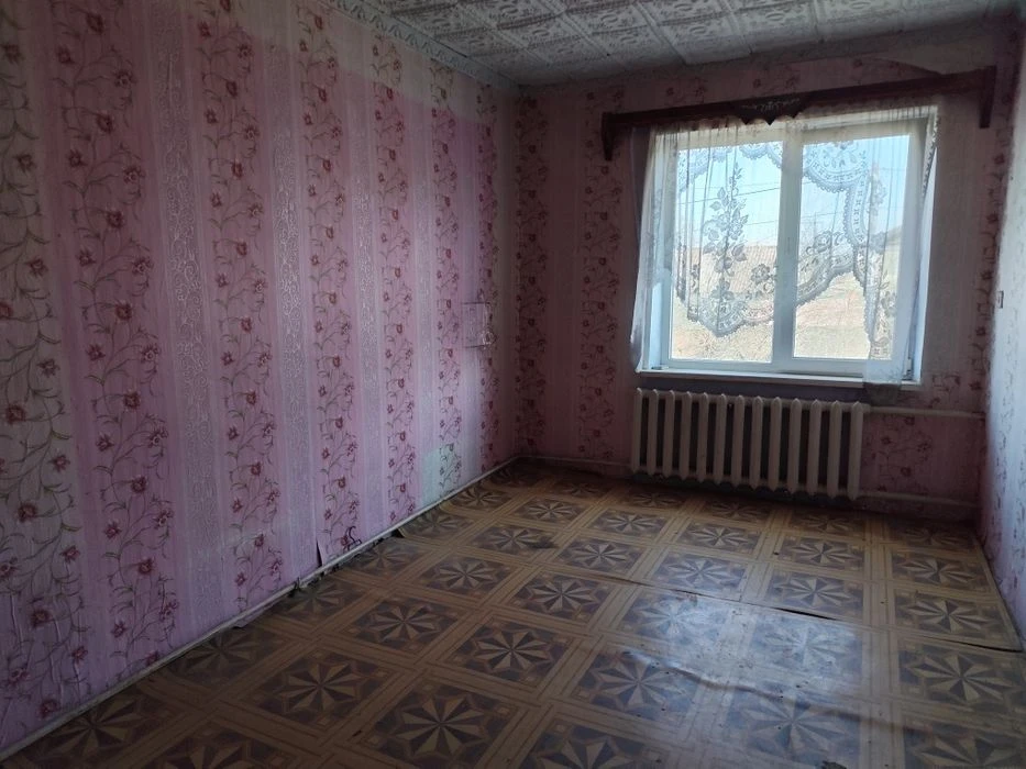 I will sell a house on Lenposelka