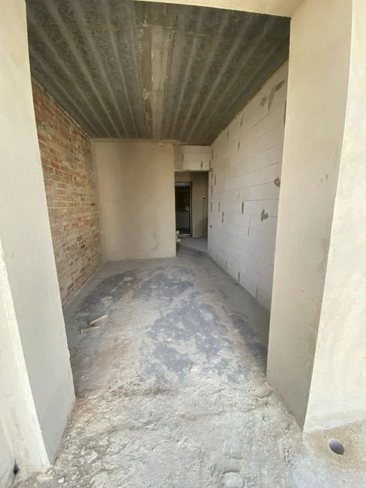 Панорамна ,1 кімнатна квартира з виглядом на міст