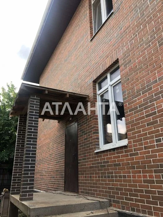 Dobrotnyi red brick house on Tairov