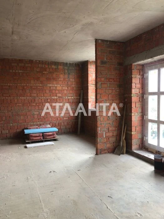 Dobrotnyi red brick house on Tairov