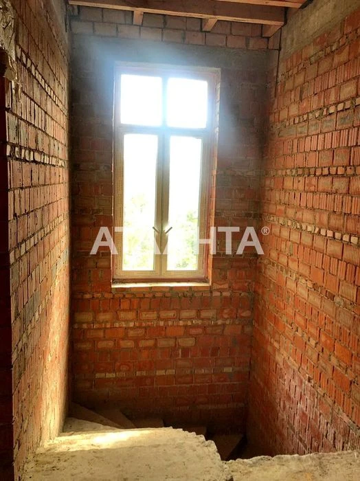 Dobrotnyi red brick house on Tairov
