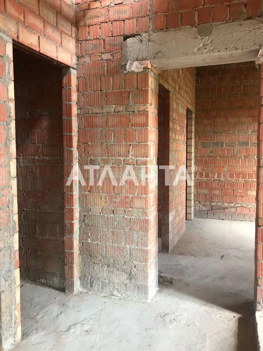 Dobrotnyi red brick house on Tairov