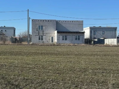 Продажа участка на массиве