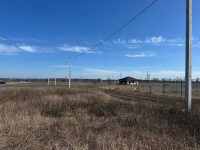 Продажа участка на массиве