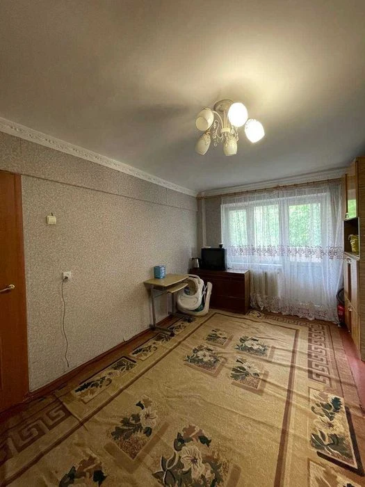 Продаж 2 кімнатної квартири в центрі міста Укомплектована