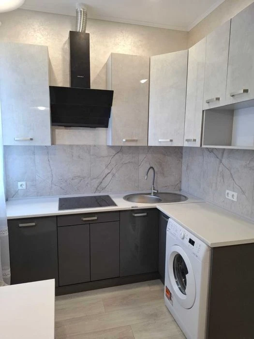 Продам 1 к. квартиру в г. Винница по пер. Ясном.