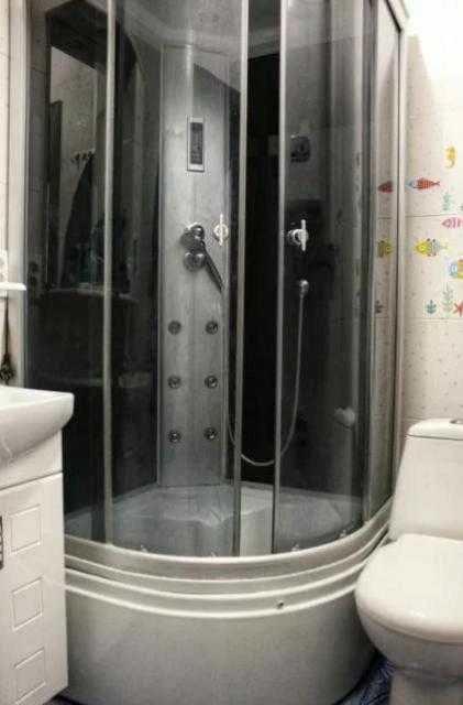 Selling 1 room, major renovation, Osnova.