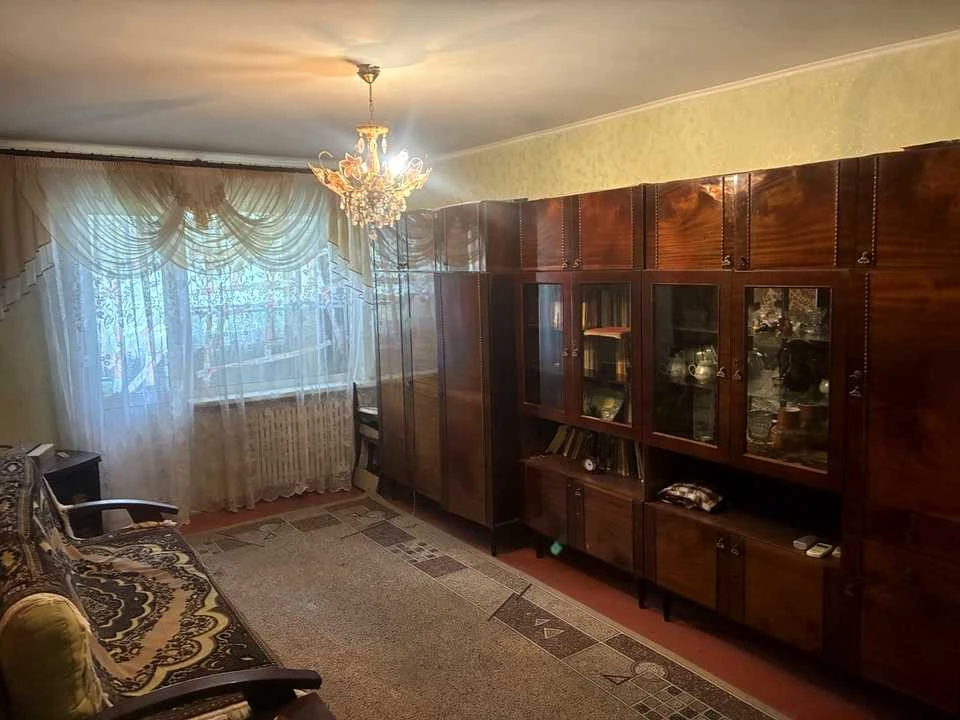 Apartment. Kharkiv, Neskorenykh St.