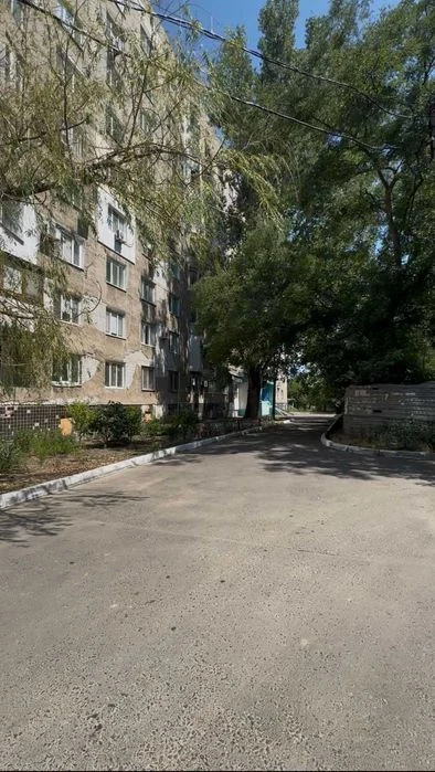 Продам комнату в малосемейке у моря.