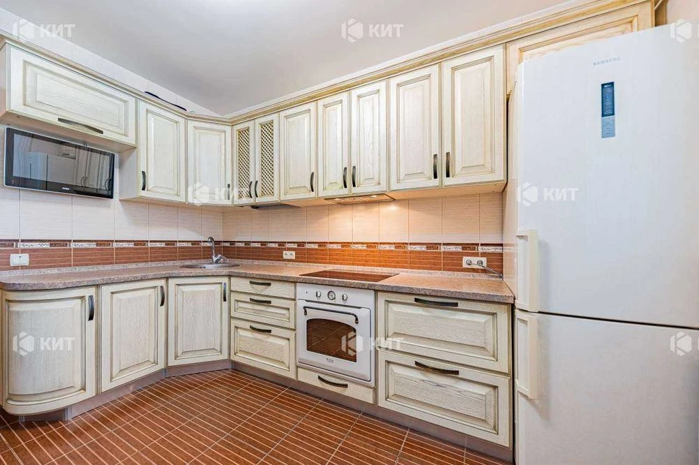 2к. 61м2, Салтовка, ТРК Украина, (Салтовка, ЖК Янтарный, г.