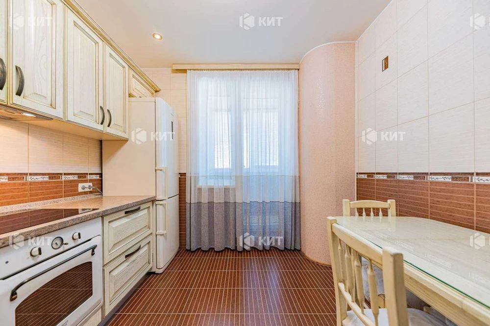 2к. 61м2, Салтовка, ТРК Украина, (Салтовка, ЖК Янтарный, г.