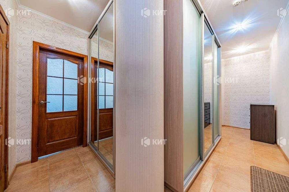 2к. 61м2, Салтовка, ТРК Украина, (Салтовка, ЖК Янтарный, г.