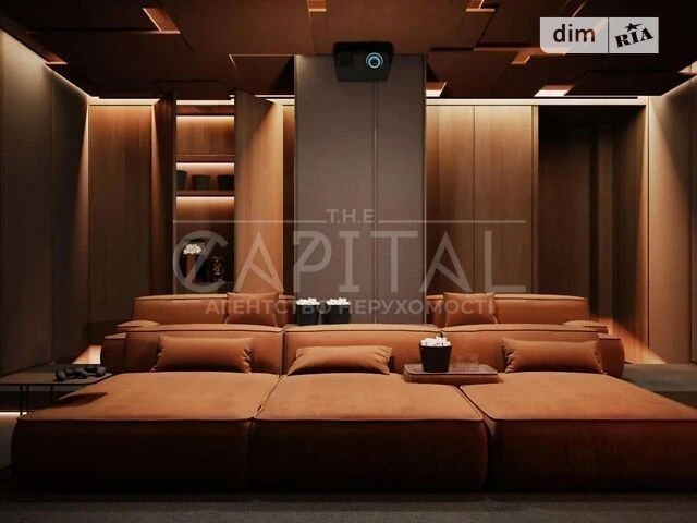 Sale of 3-room apartment 121.7 sq. m. on Antonovycha st. 136-138 •