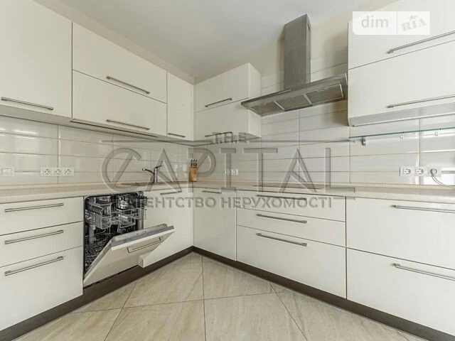 Sale of 3-room apartment 110 sq. m on Dmytrivska Street 75 • ID 347