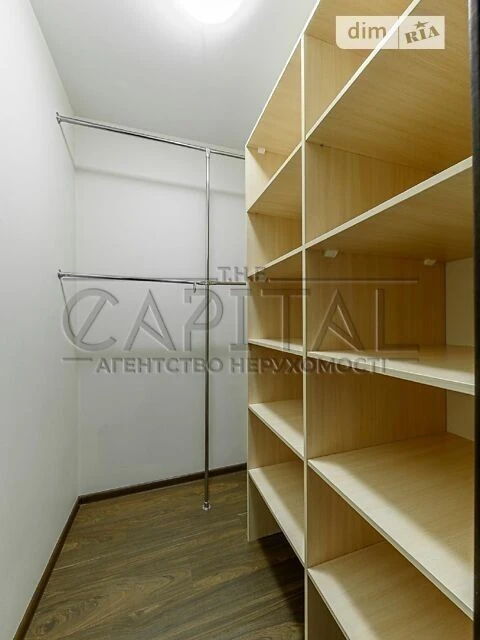 Sale of 3-room apartment 110 sq. m on Dmytrivska Street 75 • ID 347