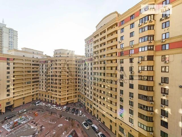 Sale of 3-room apartment 110 sq. m on Dmytrivska Street 75 • ID 347