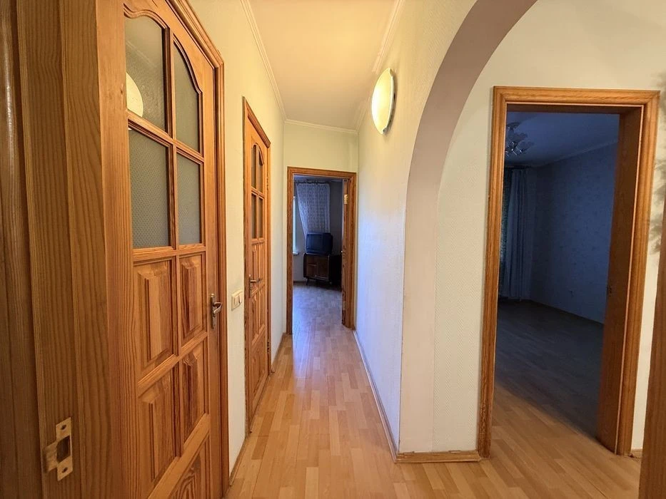 3-room apartment, Kharkivske shosse, 158