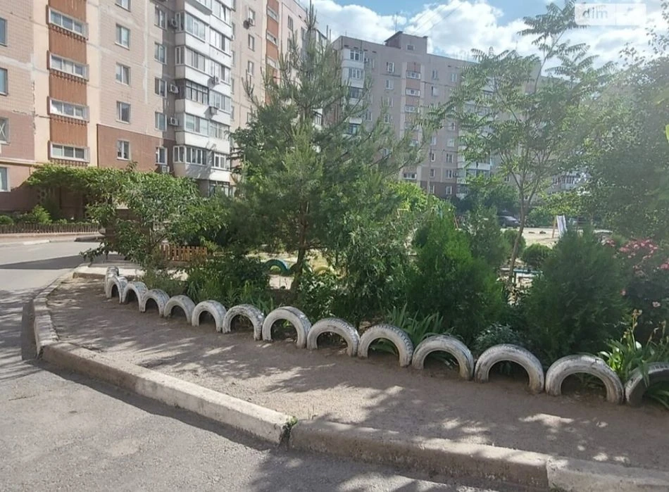 Продаж 3к квартири Південний мікрорайон Піски Пески купити