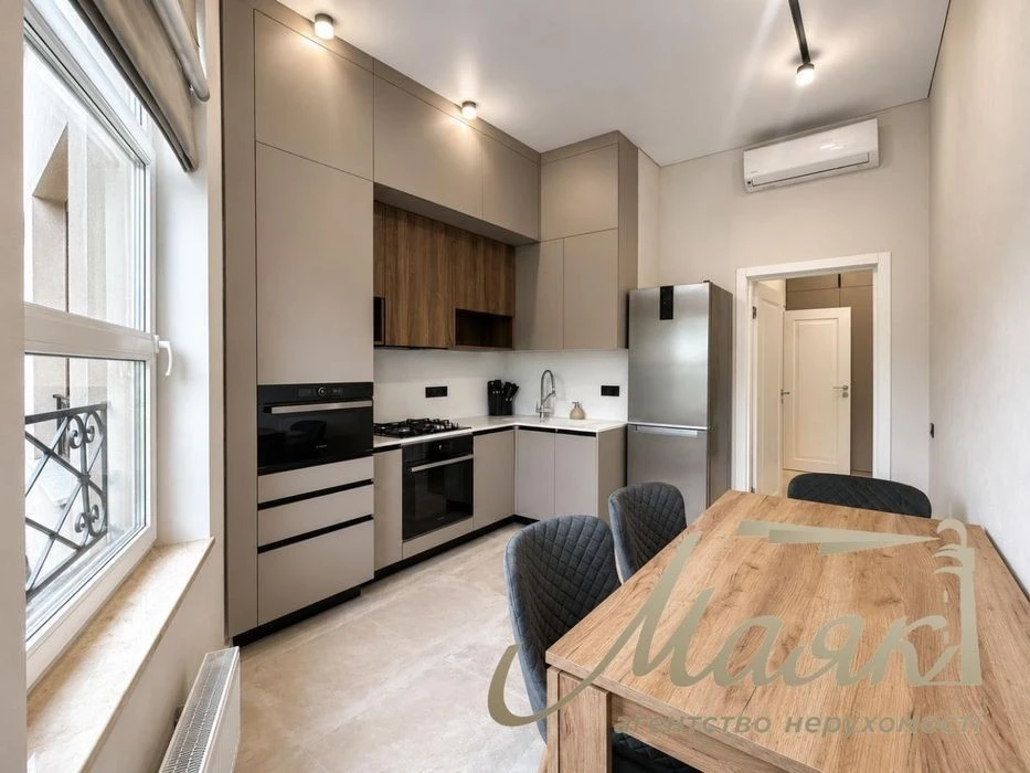2-room apartment for sale 60 m² in residential complex "52 Perlyna"/Pechersk