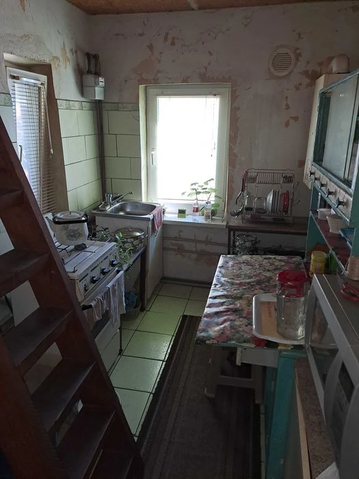 Sale of part of a house Oleksandrivskyi district