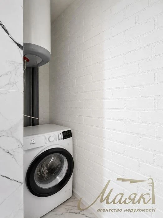 For sale a 2-room apartment of 38 m², Kovalskyi Lane