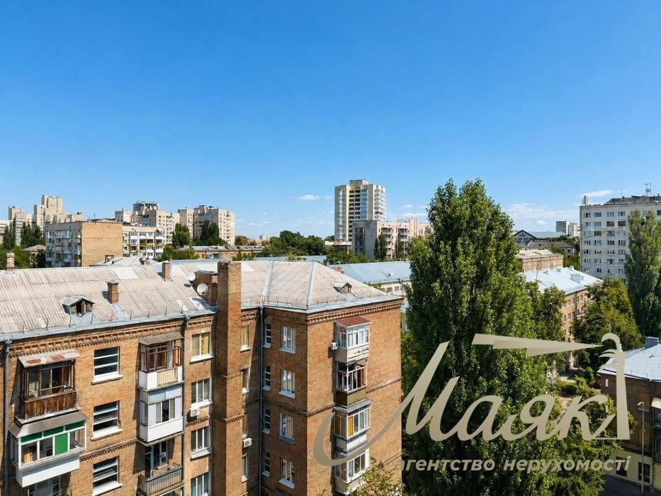 For sale a 2-room apartment of 38 m², Kovalskyi Lane