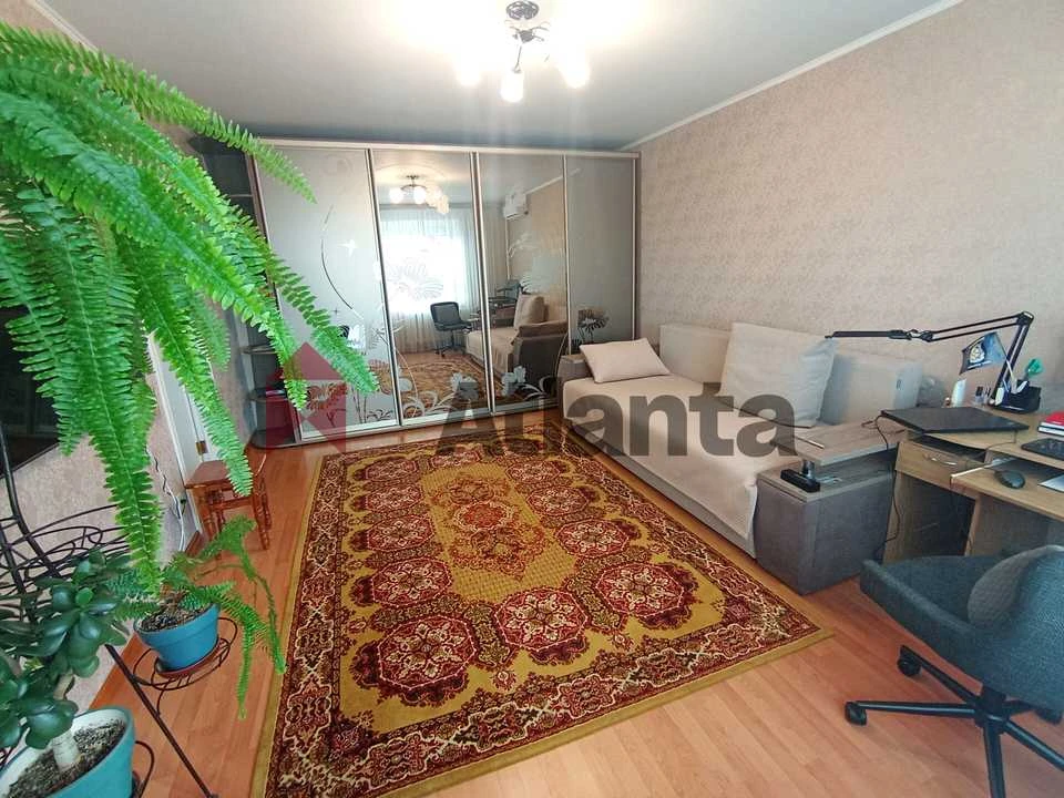 Квартира. Одесса, Семена Палия ул. (Днепропетровская дорога)