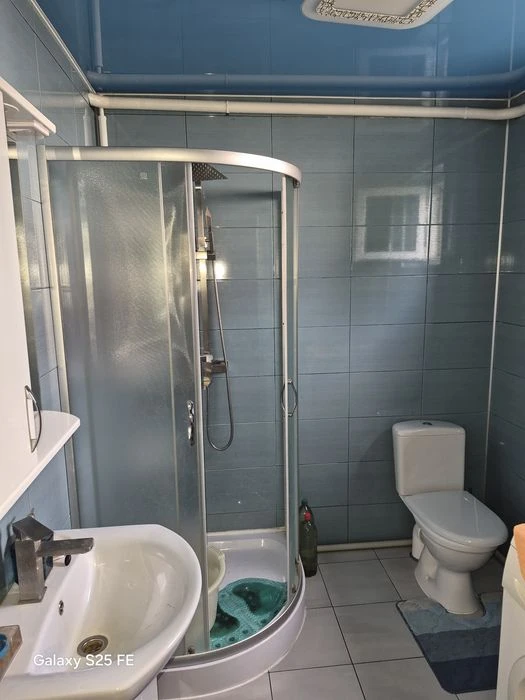 Продаж будинку в місті