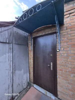 Продаж будинку в місті