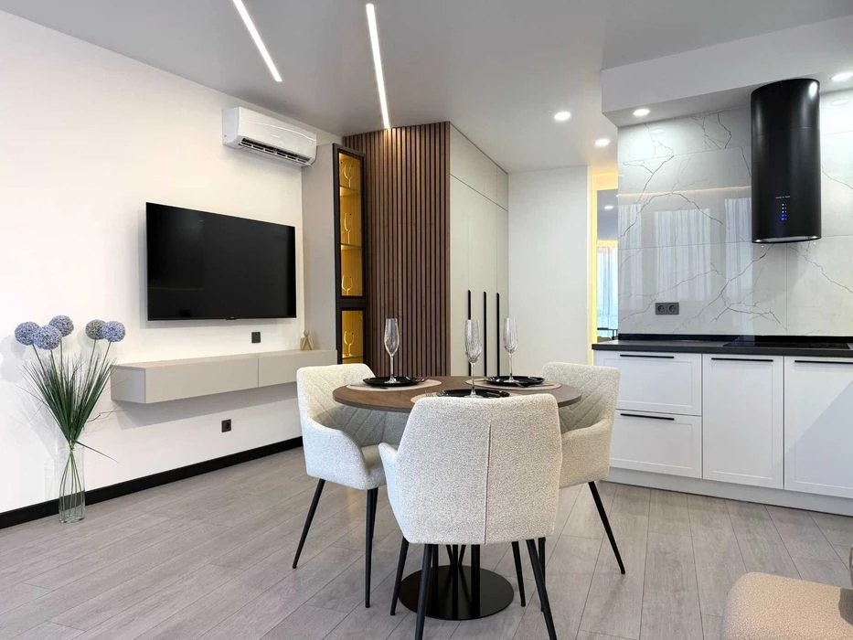 New apartment, new renovation, new residential complex Great!