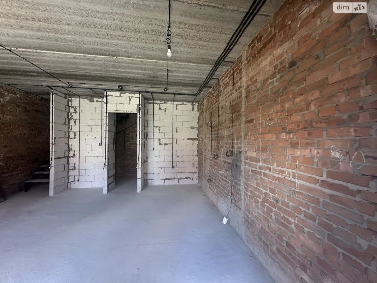 Townhouse for sale