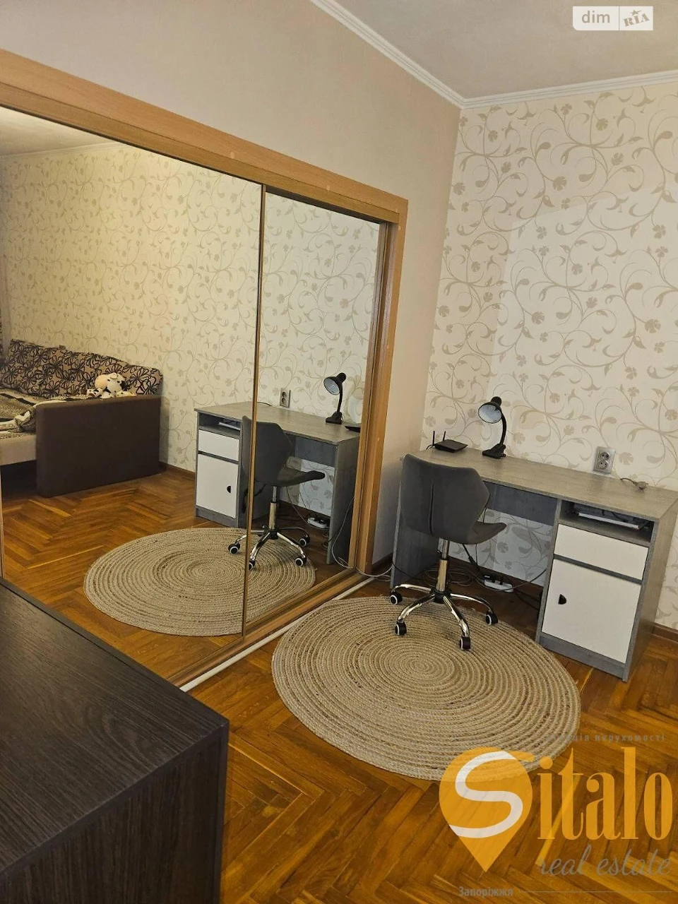 For sale Apartment Oleksandrivskyi (Zhovtnevyi)