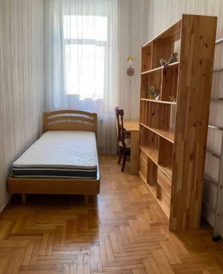 Продам 3к центр Шевченко Яворницкого Карла Маркса Гоголя Вер