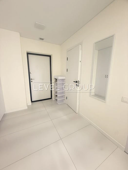 Продаж 1кім квартири (євродвушка) з ремонтом, 42м2 в ЖК 4U,