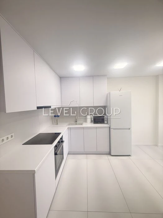 Продаж 1кім квартири (євродвушка) з ремонтом, 42м2 в ЖК 4U,