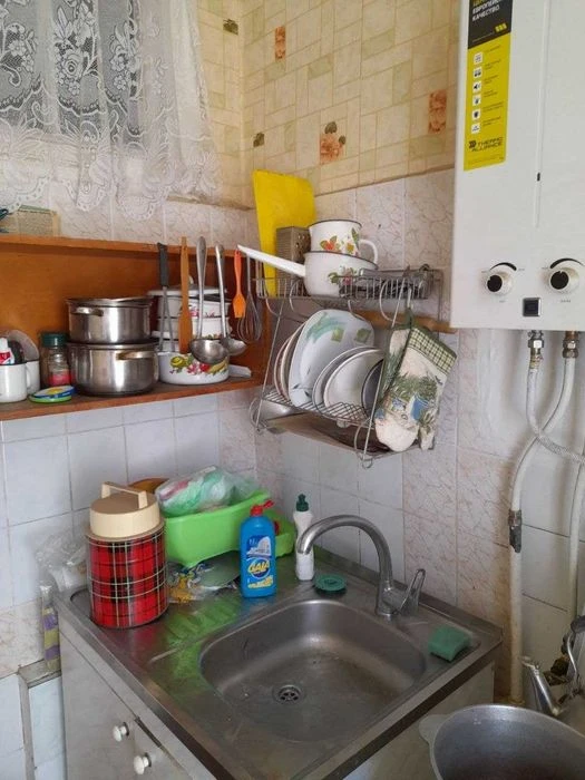 Selling a one-bedroom apartment in Klochkovskaya, Kharkov.