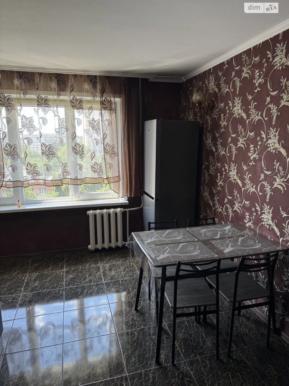 Long-term Rental Apartment Oleksandrivskyi (Zhovtnevyi)