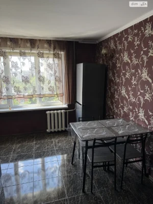 Long-term Rental Apartment Oleksandrivskyi (Zhovtnevyi)