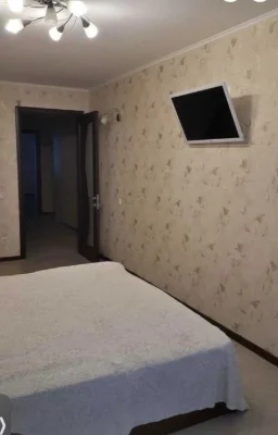 Продам 2к квартиру в новобудові, 70кв.м, 6/9 пов, цегла, кот