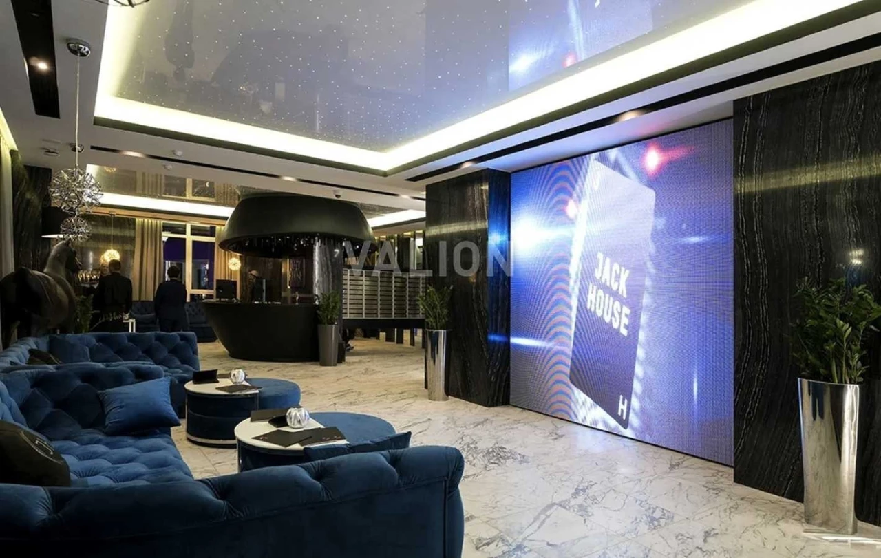 1-room apartment for sale 53.6 m², Lesi Ukrainky Blvd., 7V