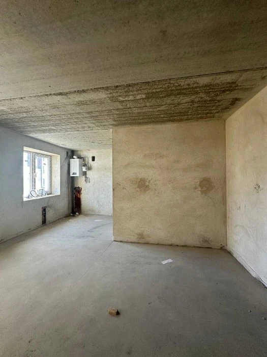 Продам 2-х ком квартиру в новостройке