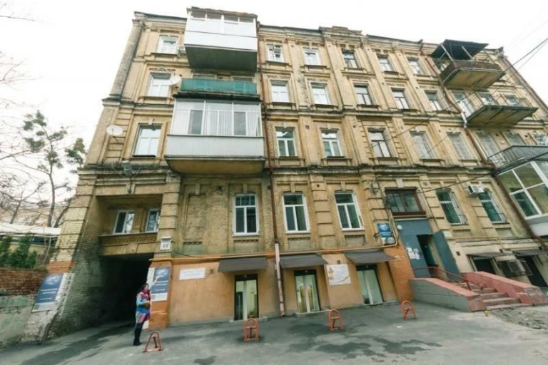 For sale 4-room apartment 100 m², Saksaganskoho St., 44B