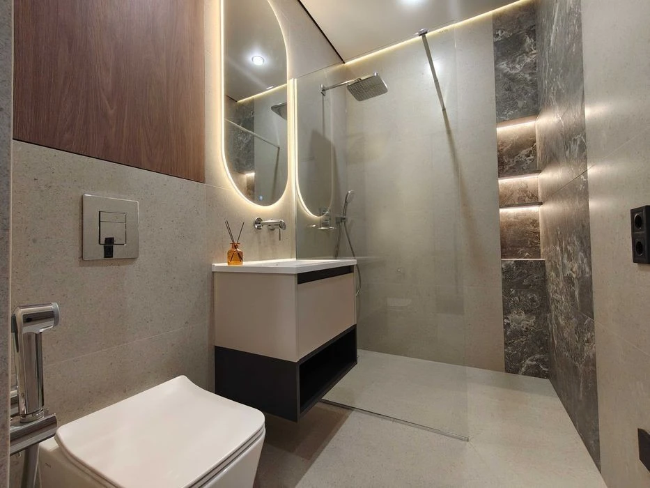 Kyiv, Podilskyi, Residential Complex Varshavskyi 3, New 3-room apartment with renovation