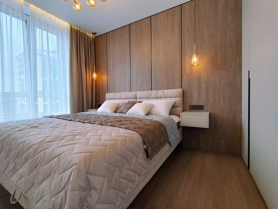 Kyiv, Podilskyi, Residential Complex Varshavskyi 3, New 3-room apartment with renovation