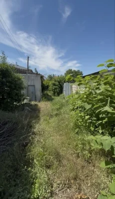 I will sell a plot of land on Bazhan / House of Furniture, 9 acres of land!
