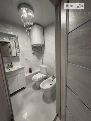 For sale 1-room apartment 40.2 sq. m. on Lvivska Square 1 • ID 346914