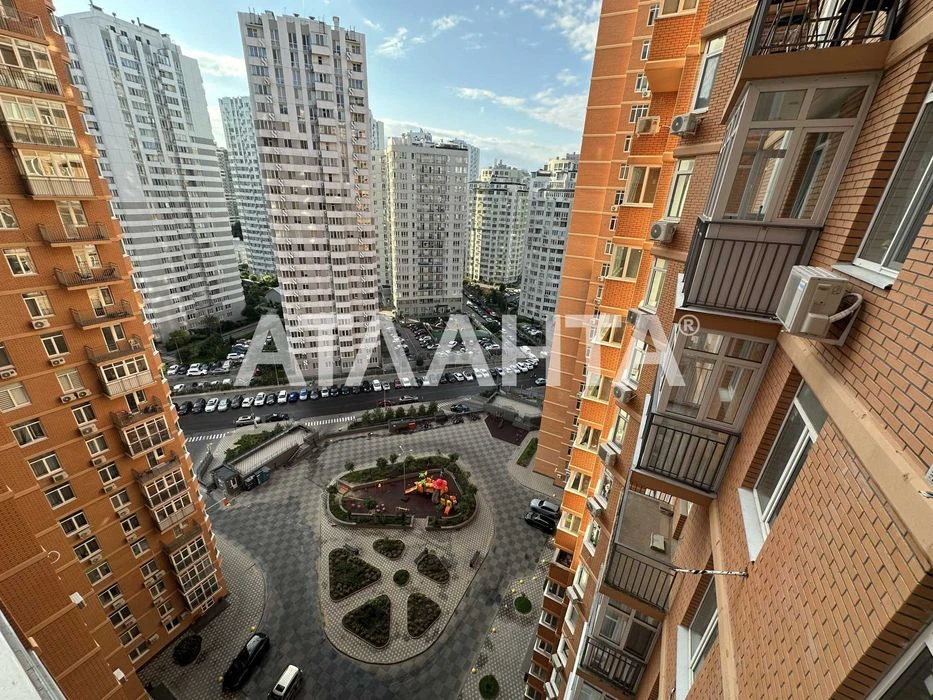 3комнатная квартира 94м2 с ремонтом новый ЖК Дмитриевский Киев