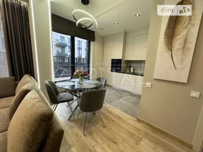Sale of 2-room apartment 104 sq. m on Naberezhno-Rybalska Street to