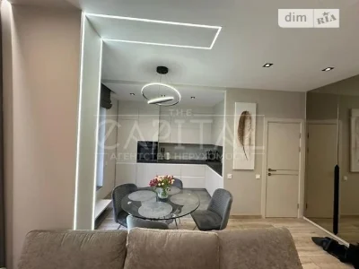 Sale of 2-room apartment 104 sq. m on Naberezhno-Rybalska Street to