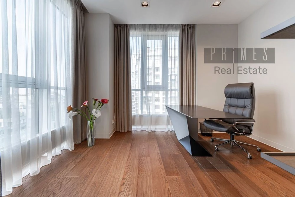 4-room apartment for sale in the residential complex Novopecherski Lipky (Verhoglyada 17, Kv.